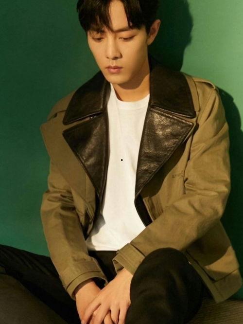 肖战假装吃瓜图片高清视频,高清视频揭秘明星幕后趣闻