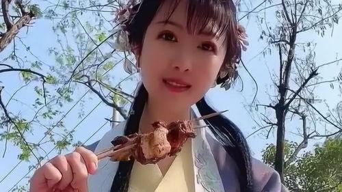 林妹妹吃百合瓜视频,美味佳肴引众人垂涎